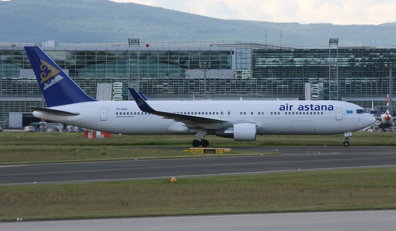 Boeing 767-300ER «Air Astana»