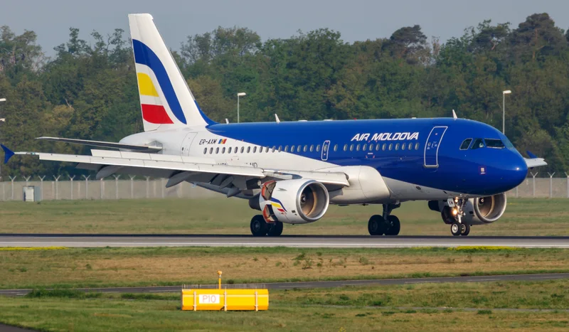 Airbus A319-100 «Air Moldova»