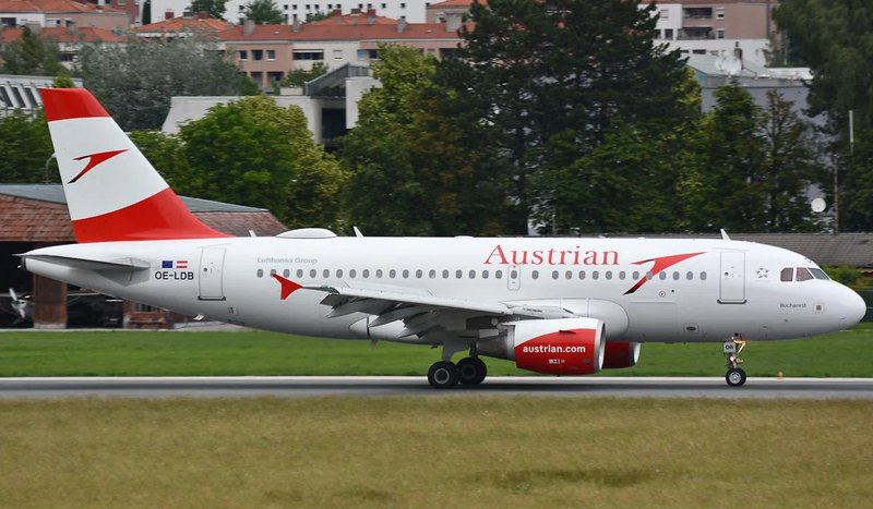 Airbus A319 OE-LDB авиакомпании Austrian Airlines на разбеге