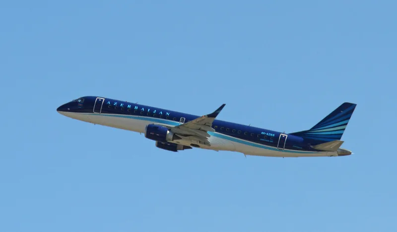 Embraer E190 AZAL