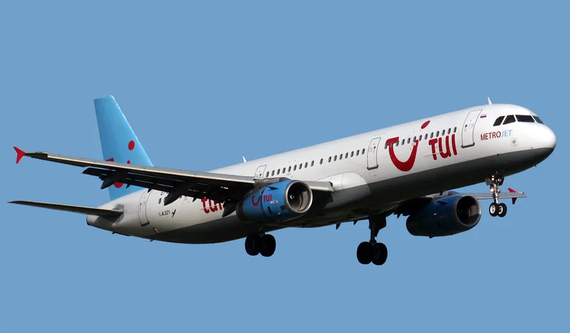 Airbus A321-200 «Когалымавиа»