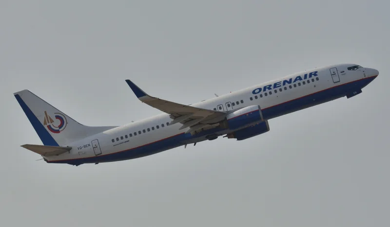 Boeing 737-800 «Оренбургские авиалинии»