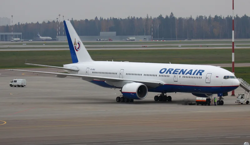 Boeing 777-200ER «Оренбургские авиалинии»