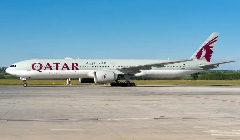 Boeing 777-300ER «Qatar Airways»