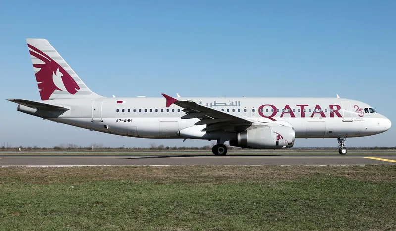 Airbus A320-200 «Qatar Airways»