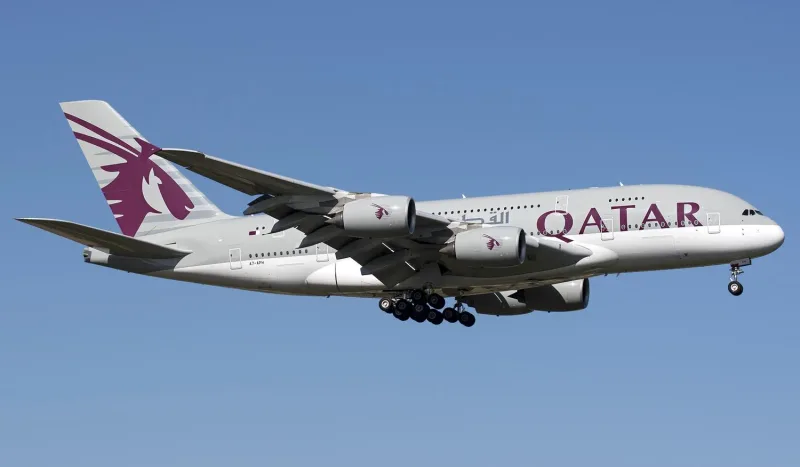 Схема салона Airbus A380 Qatar Airways: какие места брать на верхней и основной палубе