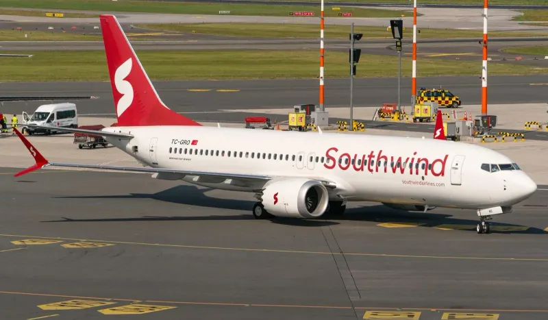 Boeing 737 MAX 8 Southwind Airlines, борт TC-GRO, на рулении