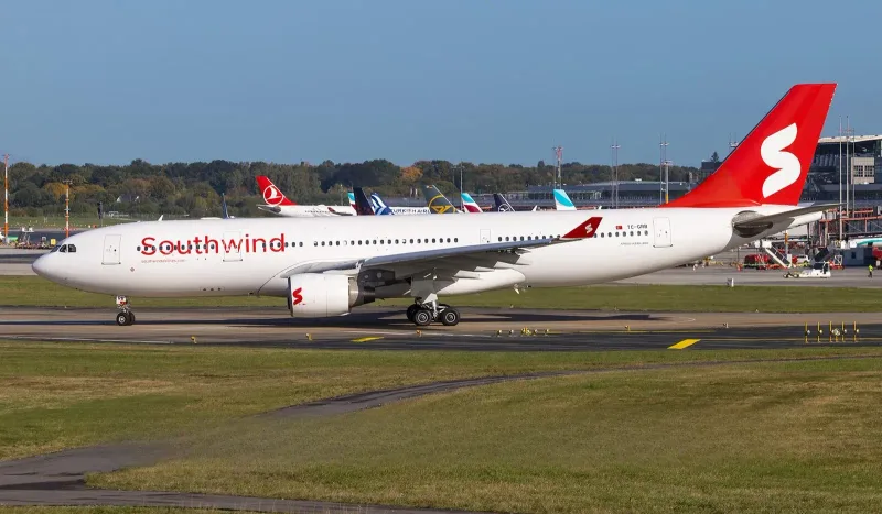 Airbus A330-200 Southwind Airlines, борт TC-GRB, на рулении