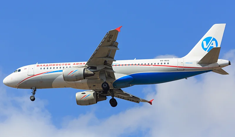 Airbus A320 «Владивосток Авиа»