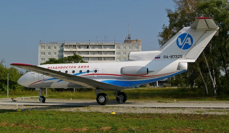Як-40 «Владивосток Авиа»