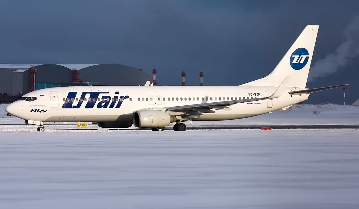 Boeing 737-800 ЮТэйр: три салона и разные хвосты