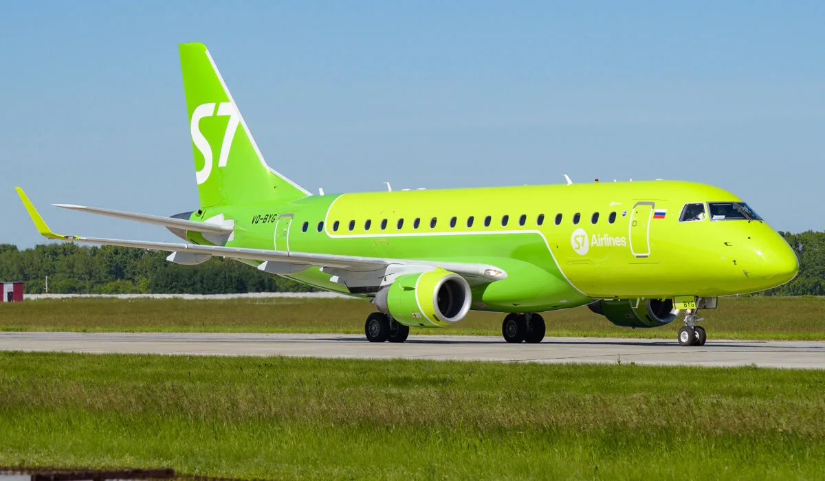 Embraer 170 S7 Airlines: 78 мест регионального борта