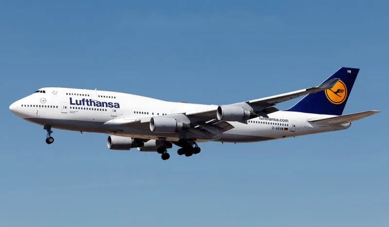 Boeing 747-400 D-ABVW авиакомпании Lufthansa