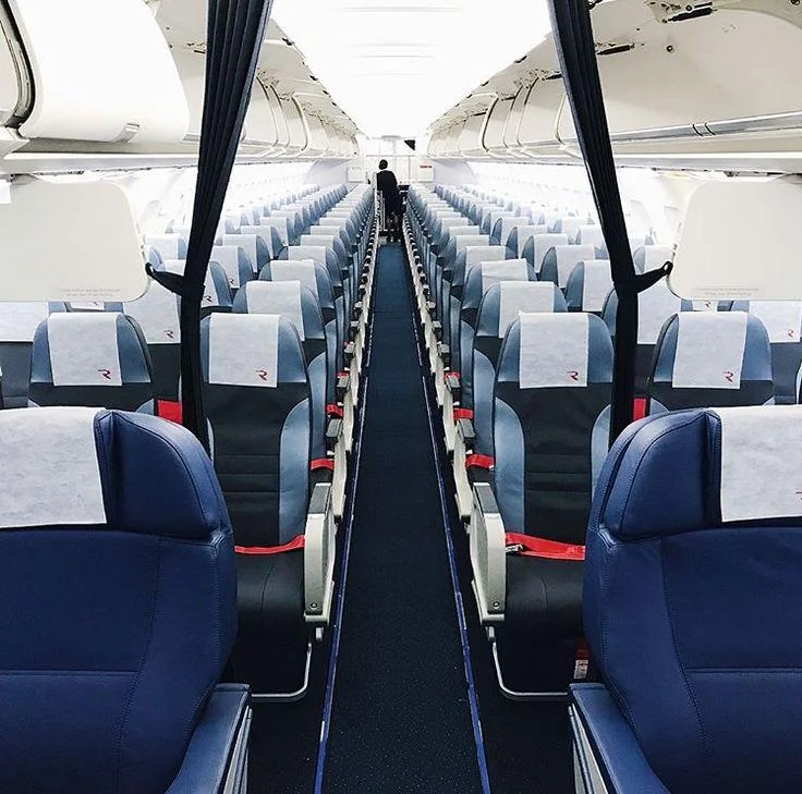 Эконом-класс Airbus A320 «Россия»: ряды кресел 3-3 вдоль прохода