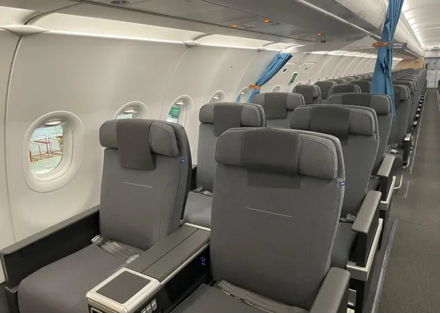 Кресла бизнес-класса Airbus A321 Lufthansa крупным планом: то же кресло, что в экономе