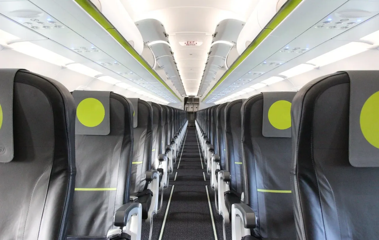 Проход в экономе A321nx S7