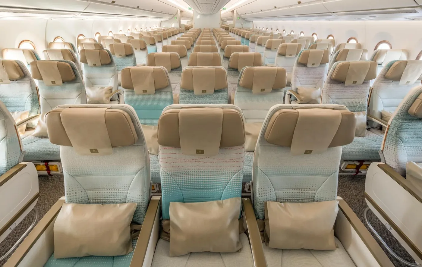 Эконом-класс Airbus A350-900 Emirates: ряды 3-3-3 с мятной обивкой