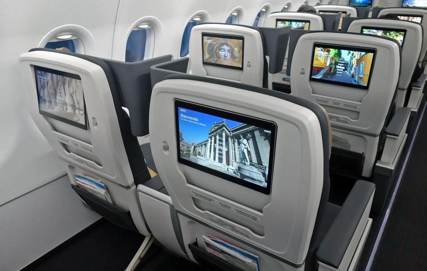 Эконом-класс Airbus A321 Turkish Airlines, фото 1