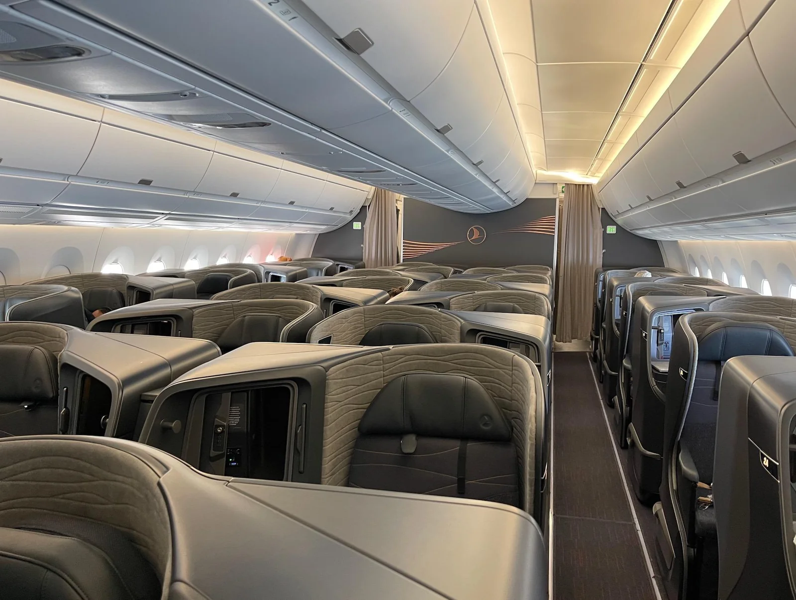 Бизнес-класс Airbus A350-900 Turkish Airlines, фото 4