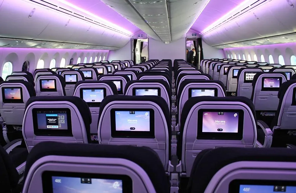 Эконом-класс 787-9 Thai Airways: ряды по девять кресел