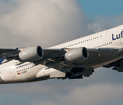 Схема салона Airbus A380-800 — Lufthansa