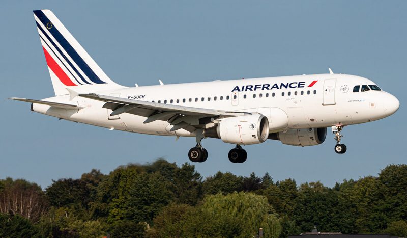 Airbus-A318-100-f-gugm-air-france