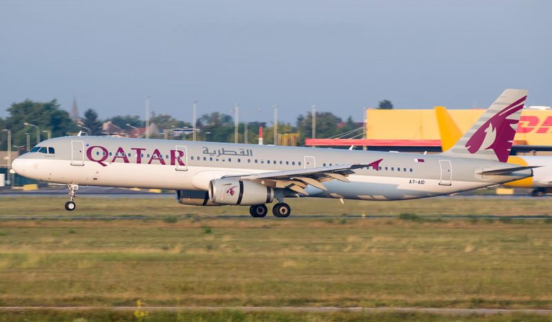 Airbus-A321-200-a7-aid-qatar-airways