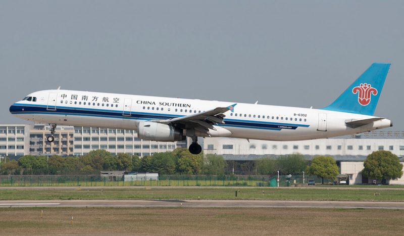 Airbus-A321-200-b-6302-china-southern-airlines
