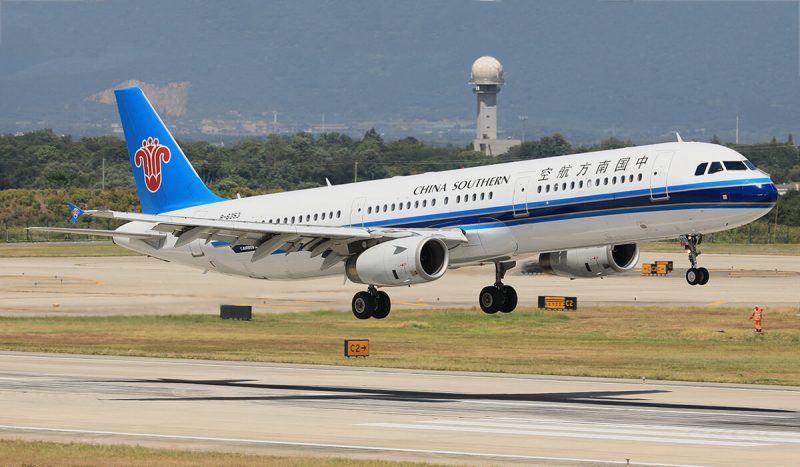 Airbus-A321-200-b-6353-china-southern-airlines