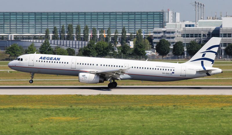 Airbus-A321-200-sx-dgs-aegean-airlines