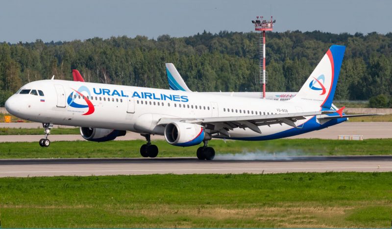 Airbus A321-200vq-bob-ural-airlines
