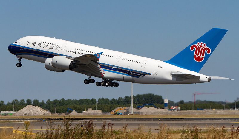 Airbus-A380-800-b-6140-china-southern-airlines