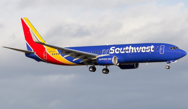 Boeing-737-800-n8515x-southwest-airlines