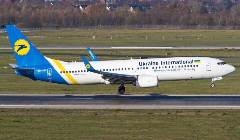 Boeing-737-800-ur-uib-ukraine-international-airlines