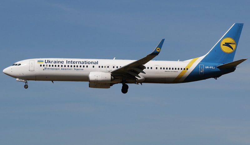 Boeing-737-900-ur-psj-ukraine-international-airlines