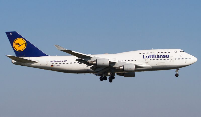 Boeing-747-400-d-abvz-lufthansa