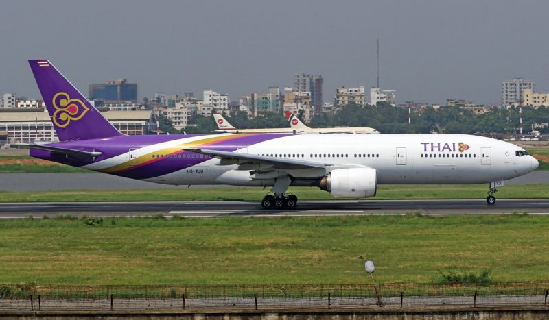 Boeing-777-200-hs-tju-thai-airways