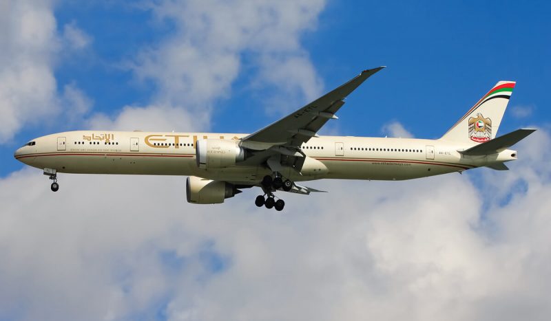 Boeing-777-300-a6-etl-etihad-airways