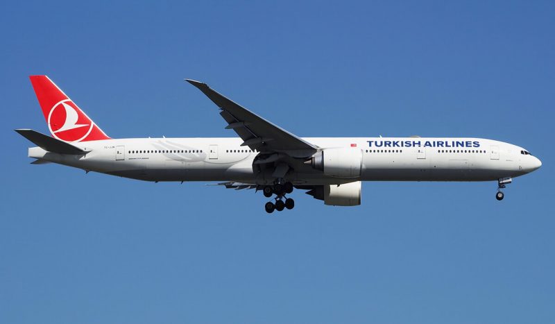 Boeing-777-300-tc-jjn-turkish-airlines