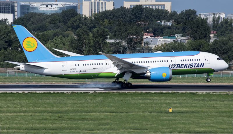 Boeing-787-8-Dreamliner-uk78704-uzbekistan-airways