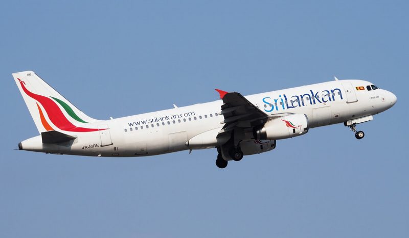 Airbus-A320-200-4r-mre-srilankan-airlines