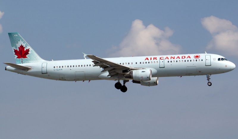 Airbus-A321-200-c-gjvx-air-canada