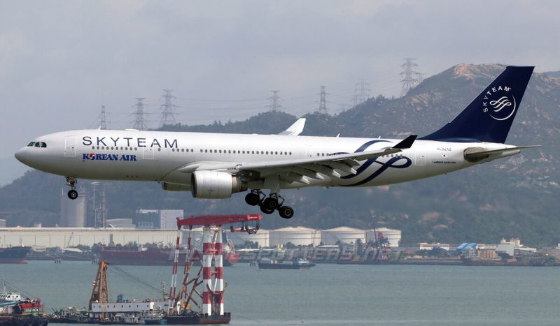 Airbus-A330-200-hl8212-korean-air