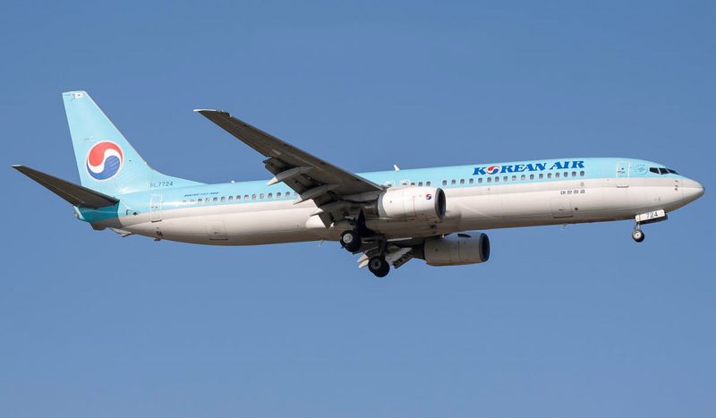 Boeing-737-900-hl7724-korean-air