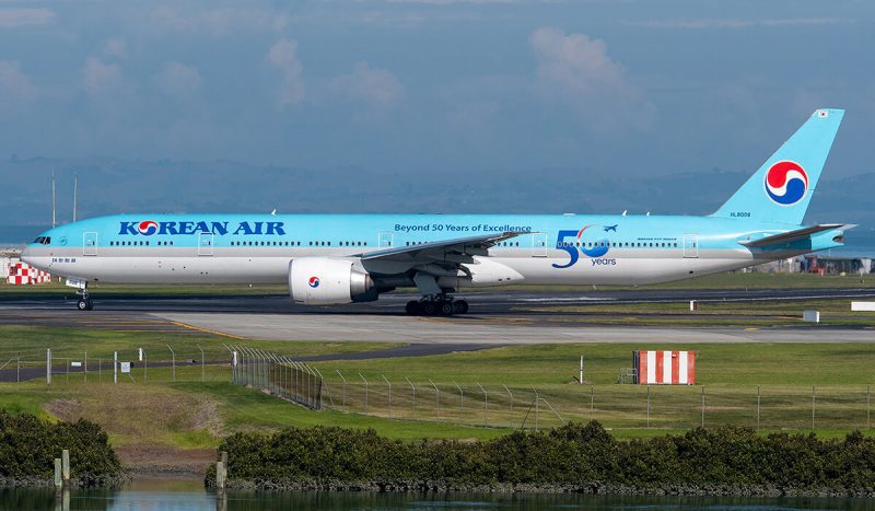 Boeing-777-300-hl8008-korean-air