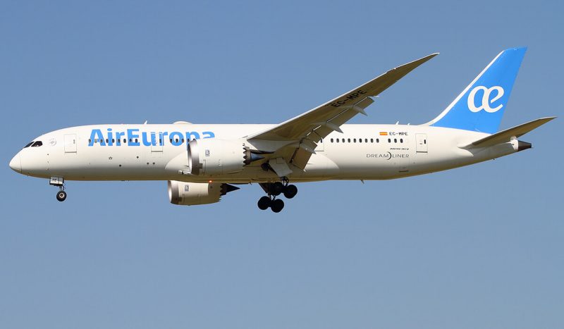Boeing-787-8-Dreamliner-ec-mpe-air-europa