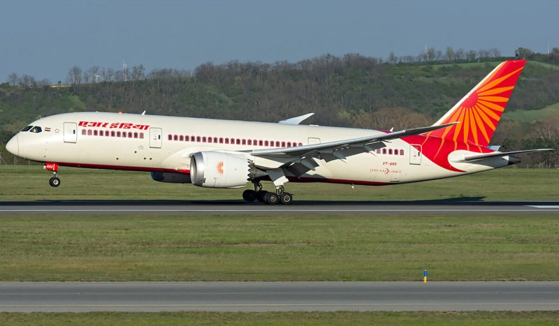 Boeing-787-8-Dreamliner-vt-anx-air-india