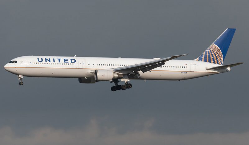 Boeing-767-400-n68061-united-airlines