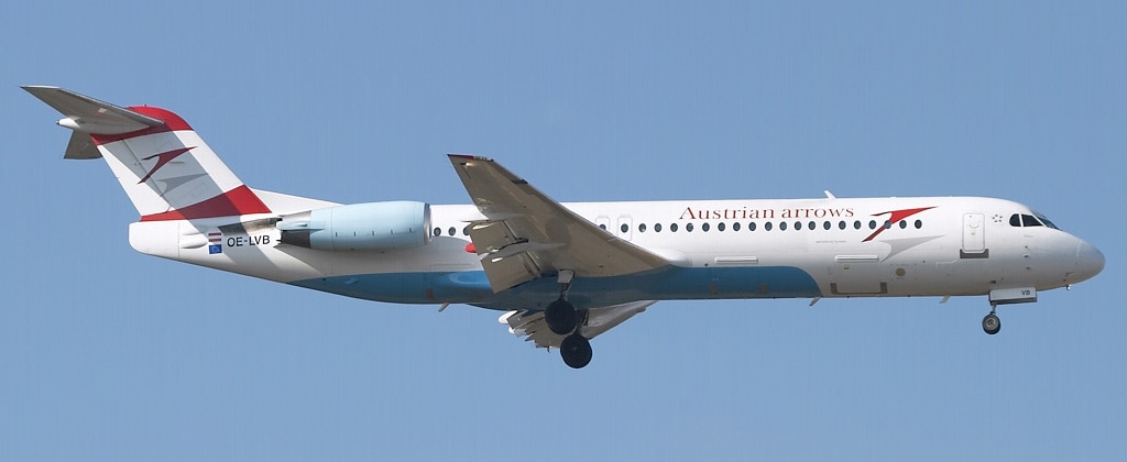 Схема салона Fokker 100 — Austrian Airlines
