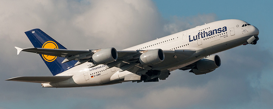 Схема салона Airbus A380-800 — Lufthansa